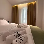 Lam Apartment *