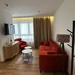 Apartment Lam *