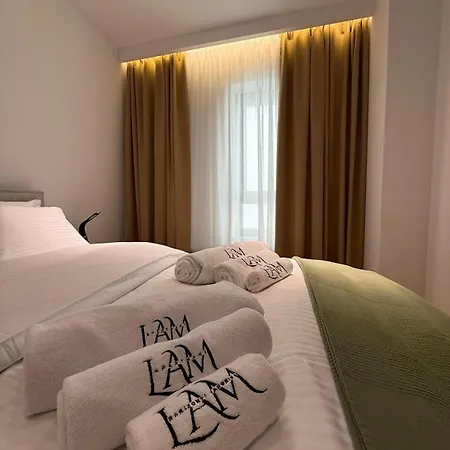 Lam Appartement *